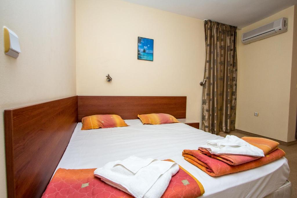 Salena Hotel Primorsko Cameră foto